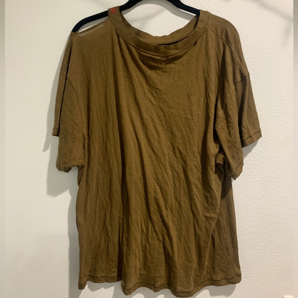 Urban Outfitters Distressed Tee - Picture 6 of 6